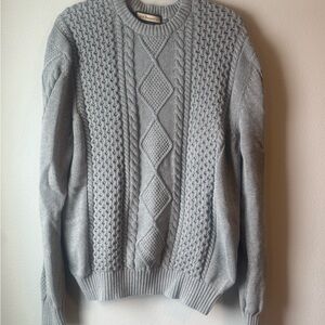 G.H. Bass & Co. Light Gray Cable Knit Crewneck Sweater